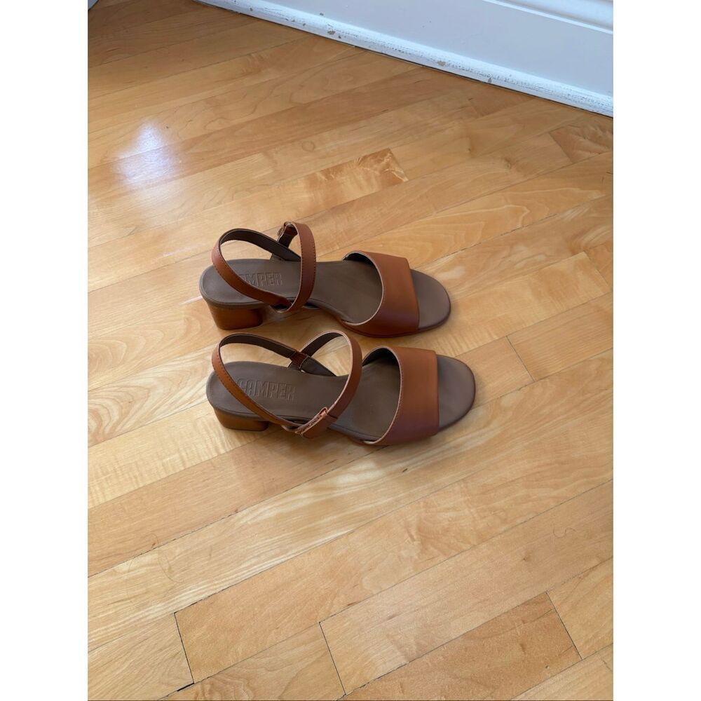 Camper Tan Katie Sandals, size 40